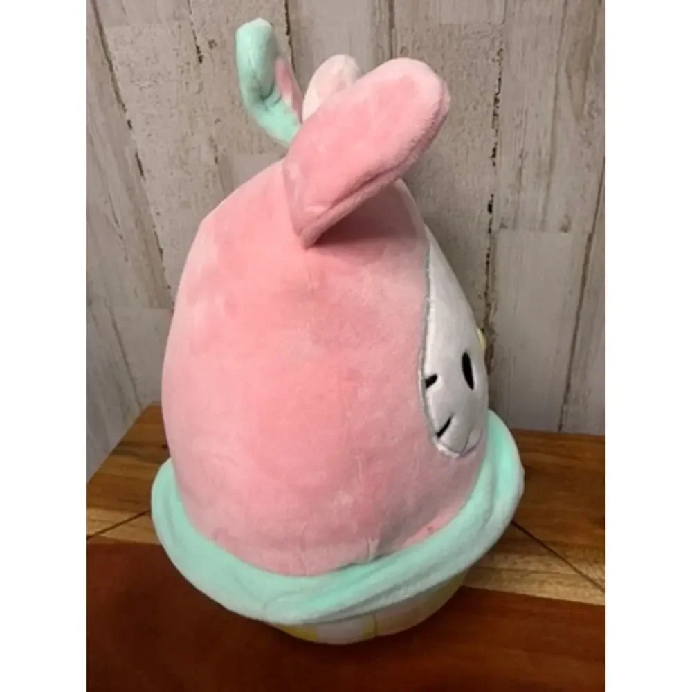 Sanrio‎ Hello Kitty Easter Squishmallow 10